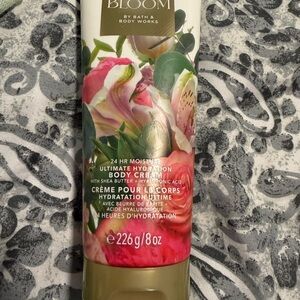 Bath& Body brightest bloom